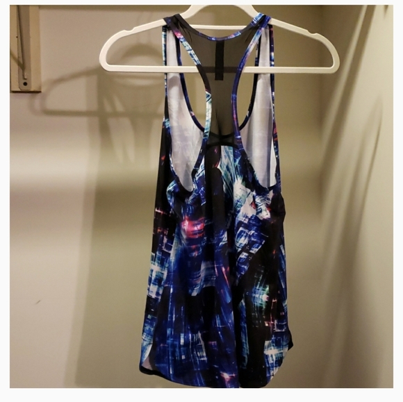 Express workout tank size small NWT - Picture 2 of 3